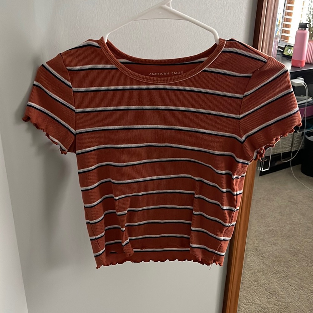 Cropped stripped shirt